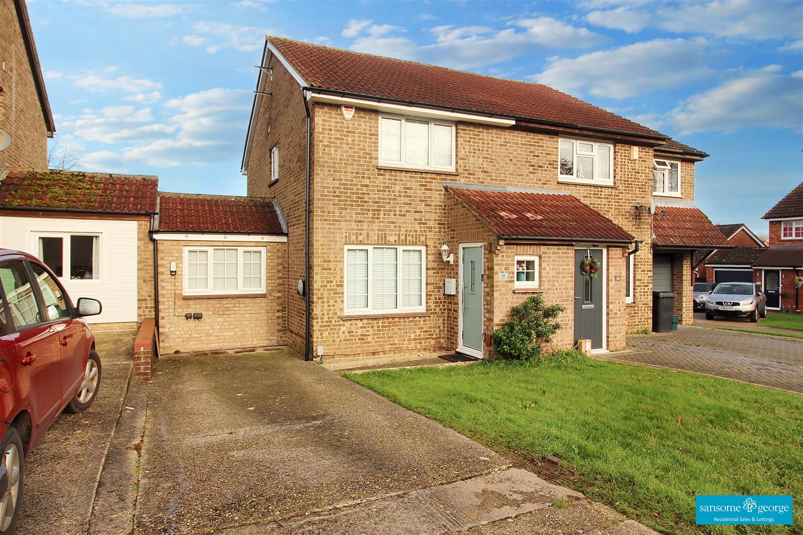3 bed property in Cornwall Close, Tilehurst